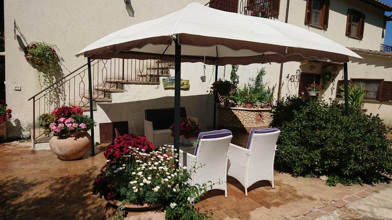 Bed And Breakfast Casale Isorella San Gemini Buitenkant foto